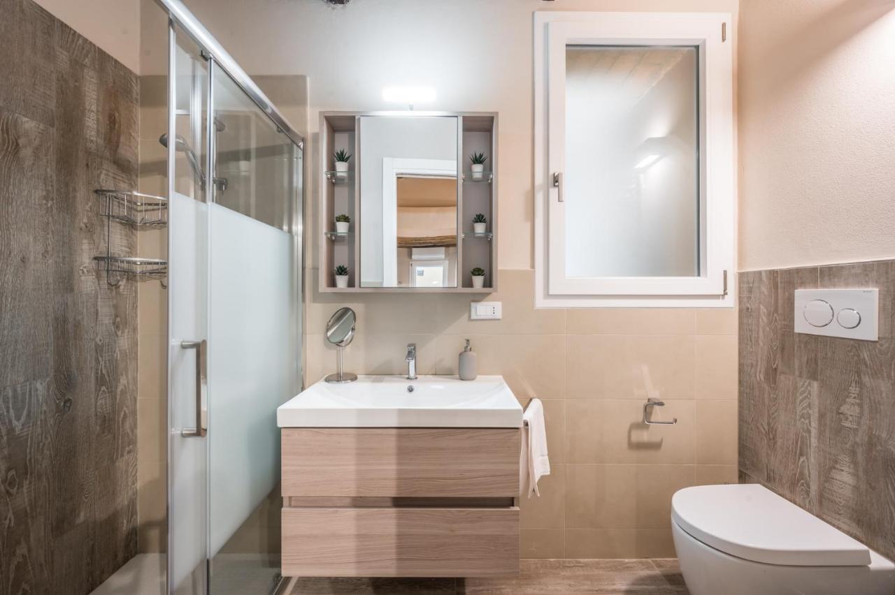 Broccaindosso Wood Apartments 5* ボローニャ エクステリア 写真