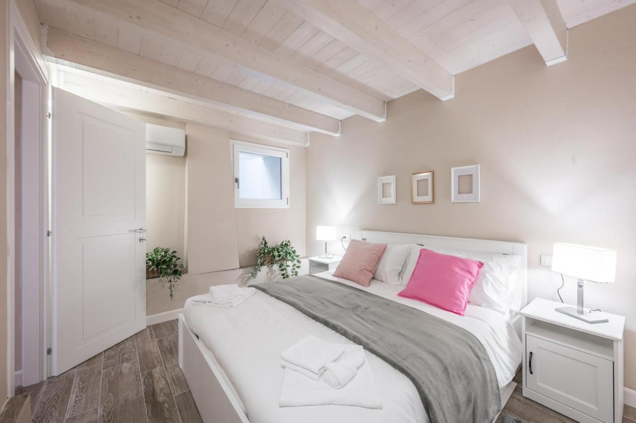 Broccaindosso Wood Apartments 5* ボローニャ エクステリア 写真